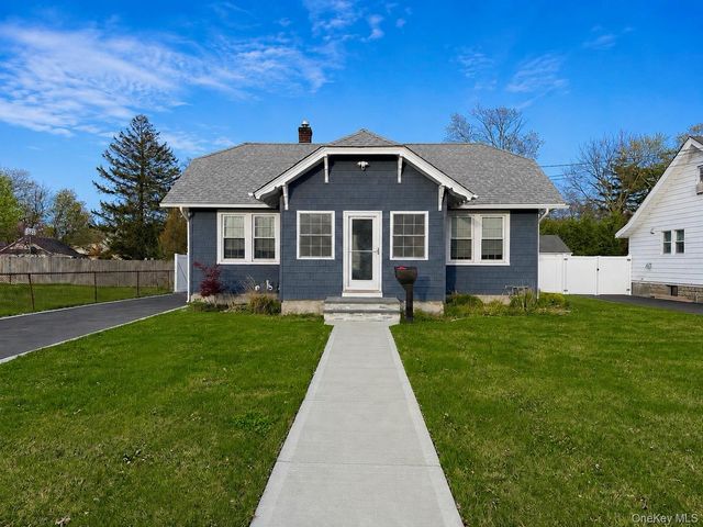 155 Jayne Avenue, Patchogue, NY 11772