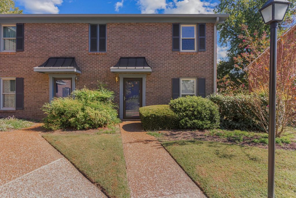 313 Westfield Dr, Nashville, TN 37221