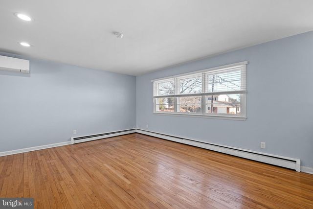 2738 BARNSLEY RD, Wilmington, DE 19808