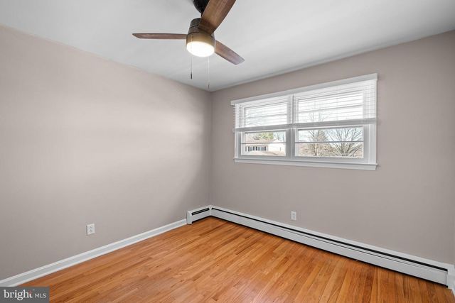 2738 BARNSLEY RD, Wilmington, DE 19808