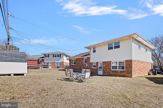 2738 BARNSLEY RD, Wilmington, DE 19808