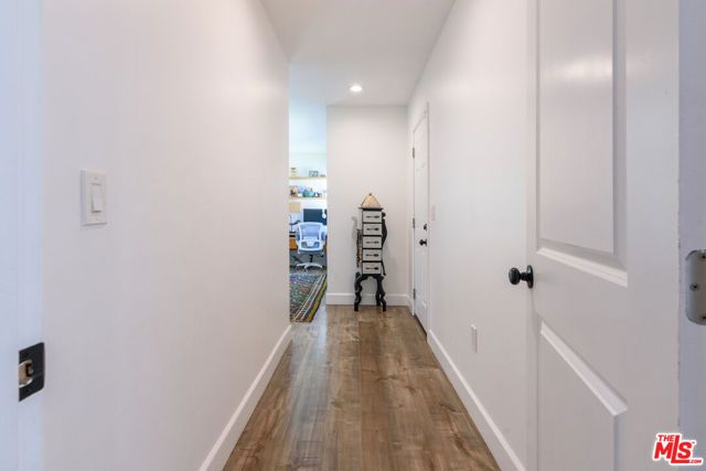 6601 Rubio Avenue, Los Angeles, CA 91406