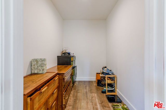 6601 Rubio Avenue, Los Angeles, CA 91406