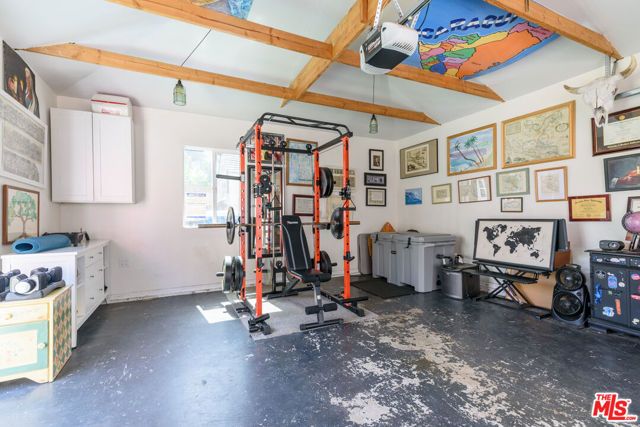 6601 Rubio Avenue, Los Angeles, CA 91406