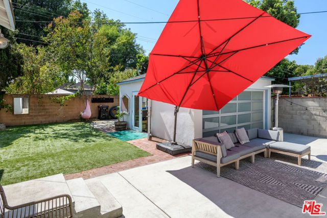 6601 Rubio Avenue, Los Angeles, CA 91406