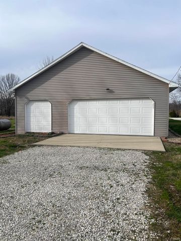 10623 W 300 S, Lyons, IN 47443
