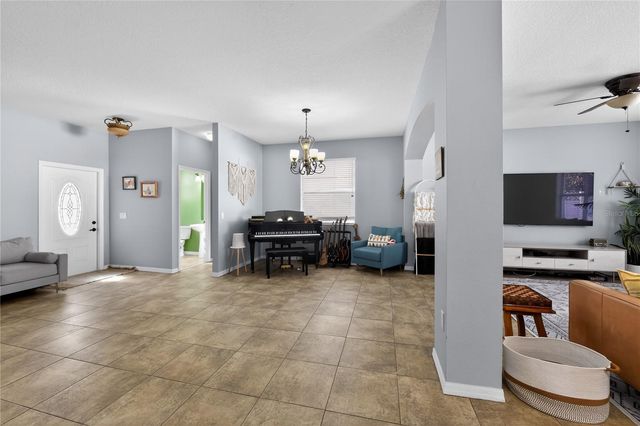 15536 TELFORD SPRING DRIVE, Sun City Center, FL 33573