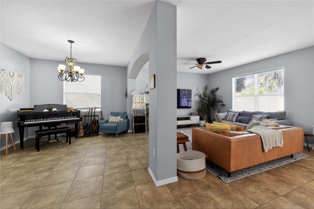 15536 TELFORD SPRING DRIVE, Sun City Center, FL 33573