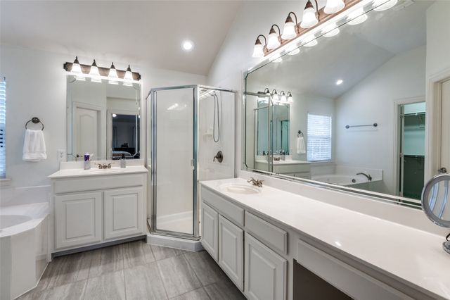 1718 E Branch Hollow Drive, Carrollton, TX 75007