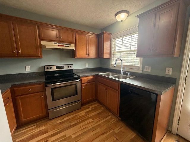 1532 Lewis Rd, Madison, TN 37115