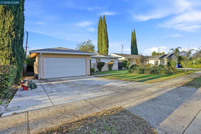 1139 Aspen Dr, Concord, CA 94520