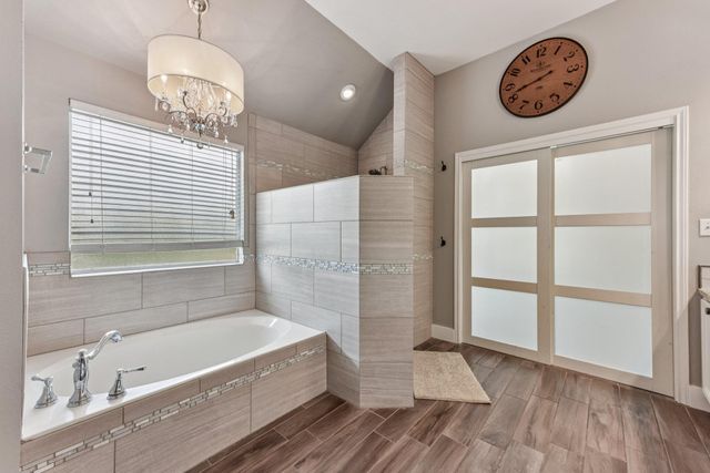 3219 Ash Glen LN, Round Rock, TX 78681