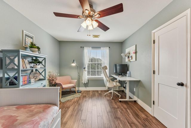 3219 Ash Glen LN, Round Rock, TX 78681