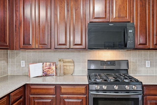 11255 Wild Goose Drive, Tomball, TX 77375