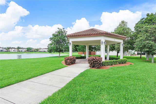 11477 SW 248th Ter, Homestead, FL 33032