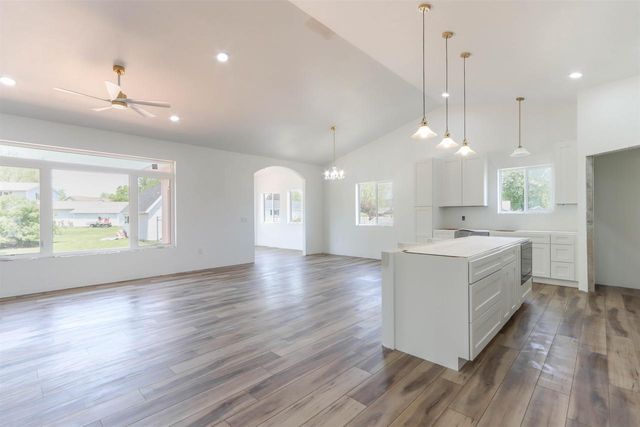 1030 MICHELE COURT, Port Edwards, WI 54469