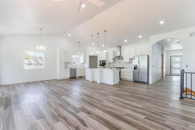 1030 MICHELE COURT, Port Edwards, WI 54469