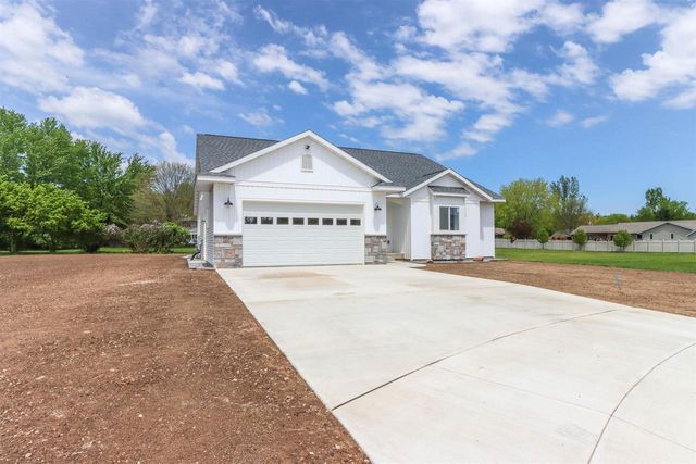 1030 MICHELE COURT, Port Edwards, WI 54469