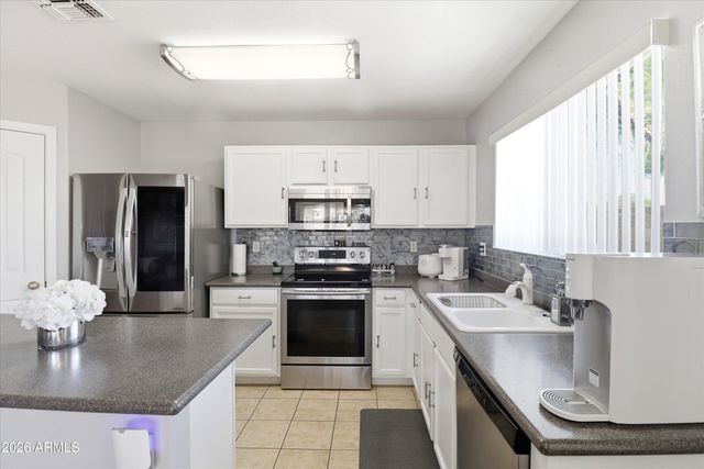 1365 S WAGON WHEEL Court, Chandler, AZ 85286