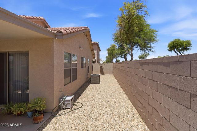 1365 S WAGON WHEEL Court, Chandler, AZ 85286