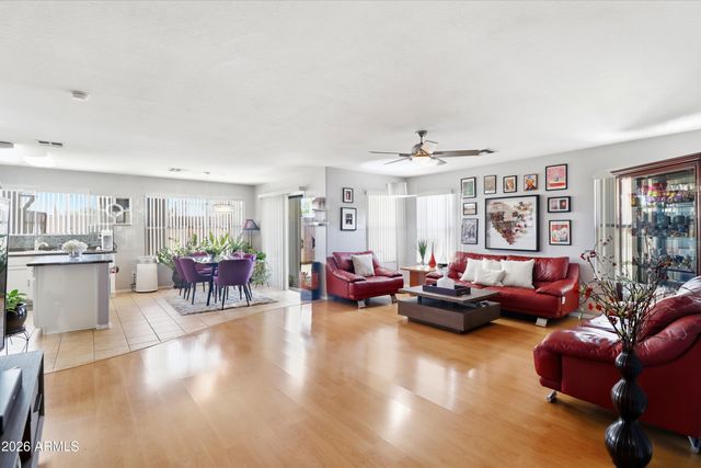 1365 S WAGON WHEEL Court, Chandler, AZ 85286