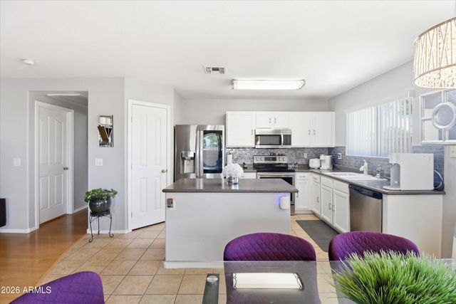 1365 S WAGON WHEEL Court, Chandler, AZ 85286