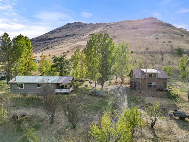 61380 Highway 129, Anatone, WA 99401 property photo