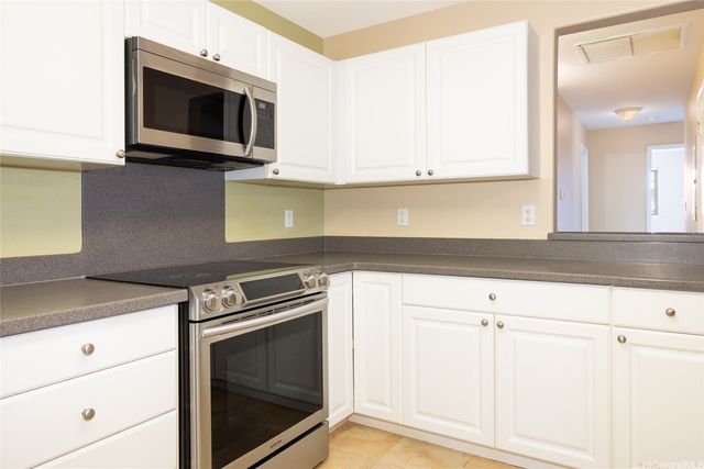 92-1051 Koio Drive M8-2, Kapolei, HI 96707