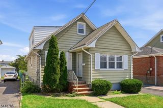 719 Teneyck Ave, Lyndhurst Twp., NJ 07071