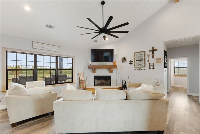 836 Fm-2068, Klondike, TX 75448