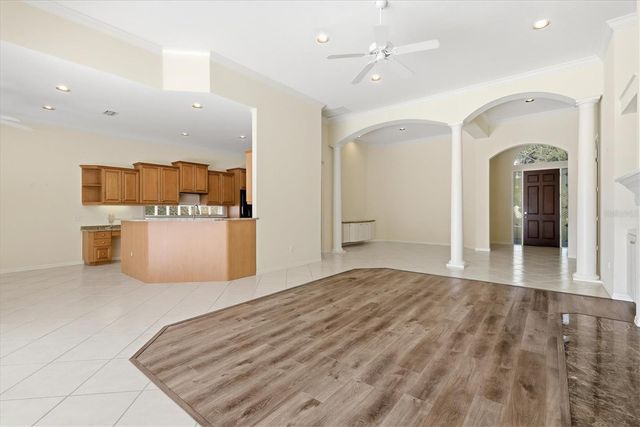 7340 SAINT GEORGES WAY, University Park, FL 34201