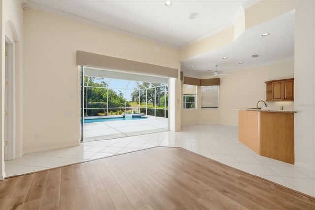 7340 SAINT GEORGES WAY, University Park, FL 34201