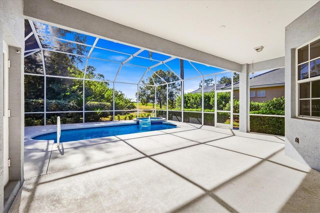 7340 SAINT GEORGES WAY, University Park, FL 34201