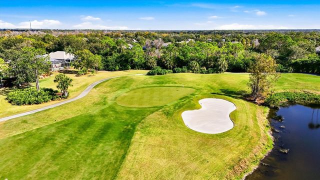 7340 SAINT GEORGES WAY, University Park, FL 34201