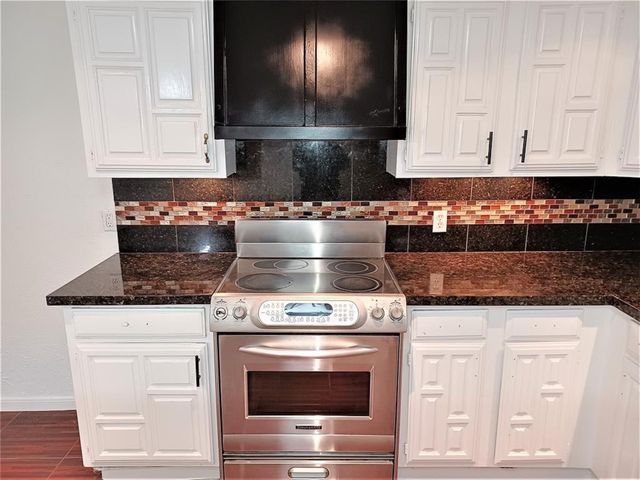 2011 Fall Meadow Drive, Missouri City, TX 77459