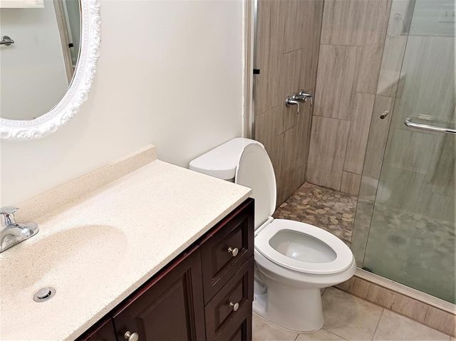 2011 Fall Meadow Drive, Missouri City, TX 77459