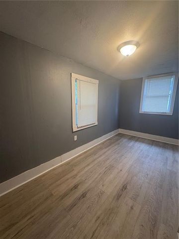 5214 Scarritt Avenue, Kansas City, MO 64123