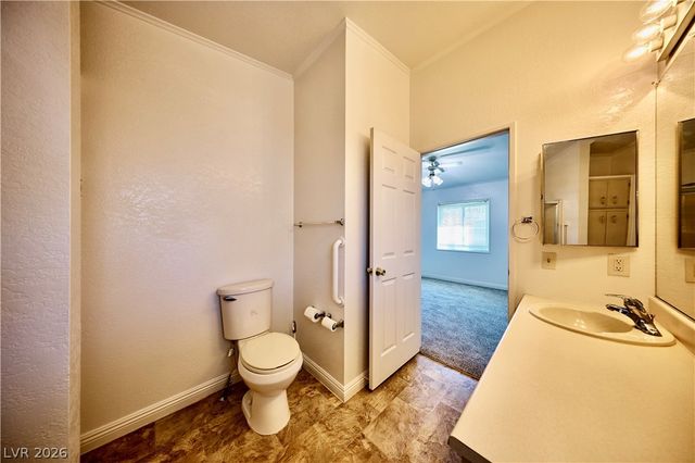 6103 Shenandoah Avenue, Las Vegas, NV 89156