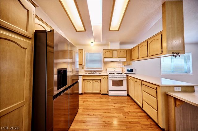 6103 Shenandoah Avenue, Las Vegas, NV 89156