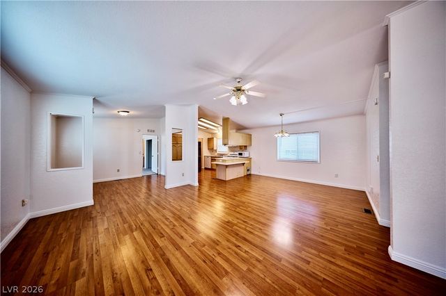 6103 Shenandoah Avenue, Las Vegas, NV 89156