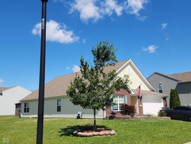 4324 Big Leaf Lane, Indianapolis, IN 46239