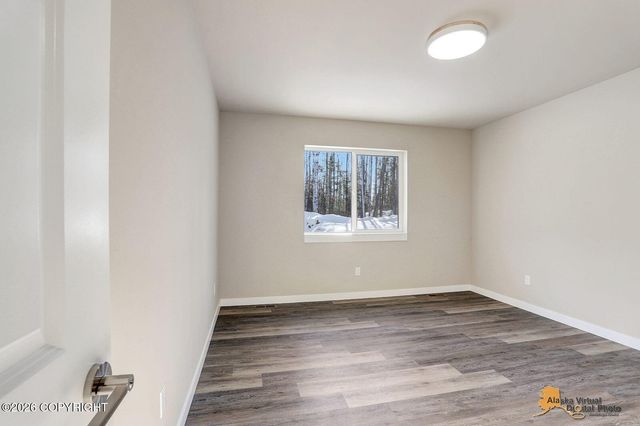 2249 N Skye Circle, Houston, AK 99694