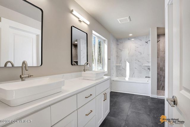 2249 N Skye Circle, Houston, AK 99694