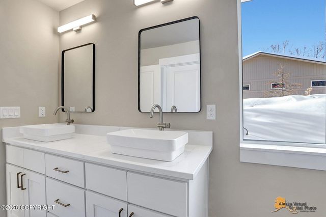 2249 N Skye Circle, Houston, AK 99694