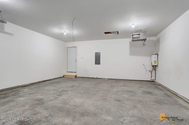 2249 N Skye Circle, Houston, AK 99694