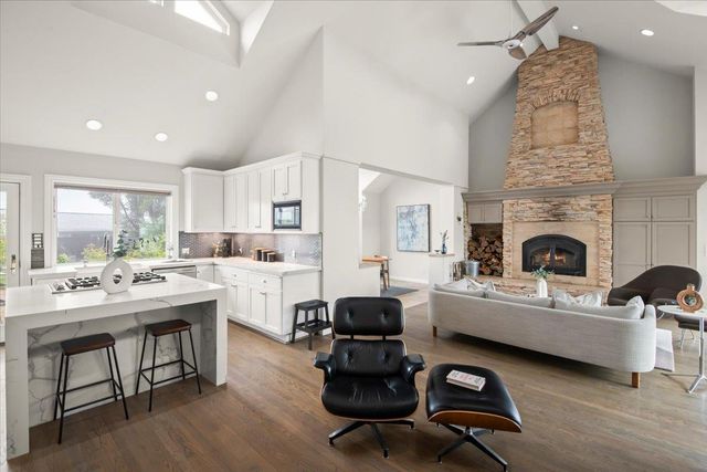 17074 Bohlman Road, Saratoga, CA 95070