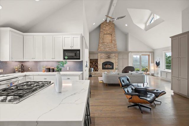 17074 Bohlman Road, Saratoga, CA 95070