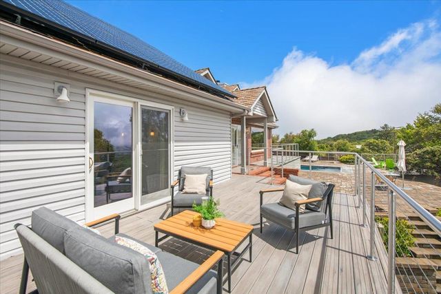 17074 Bohlman Road, Saratoga, CA 95070