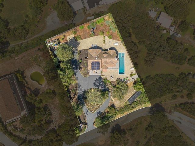 17074 Bohlman Road, Saratoga, CA 95070