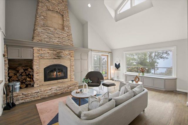 17074 Bohlman Road, Saratoga, CA 95070